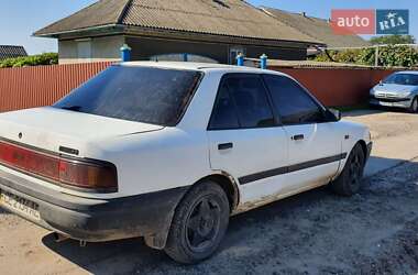 Седан Mazda 323 1993 в 
