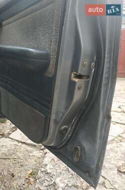 Хэтчбек Mazda 323 1988 в Каменец-Подольском