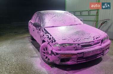 Седан Mazda 323 1995 в 
