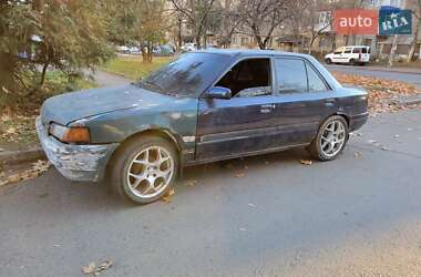 Седан Mazda 323 1992 в Івано-Франківську