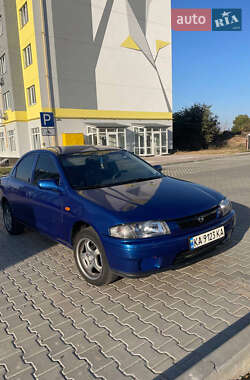 Седан Mazda 323 1998 в Полтаве
