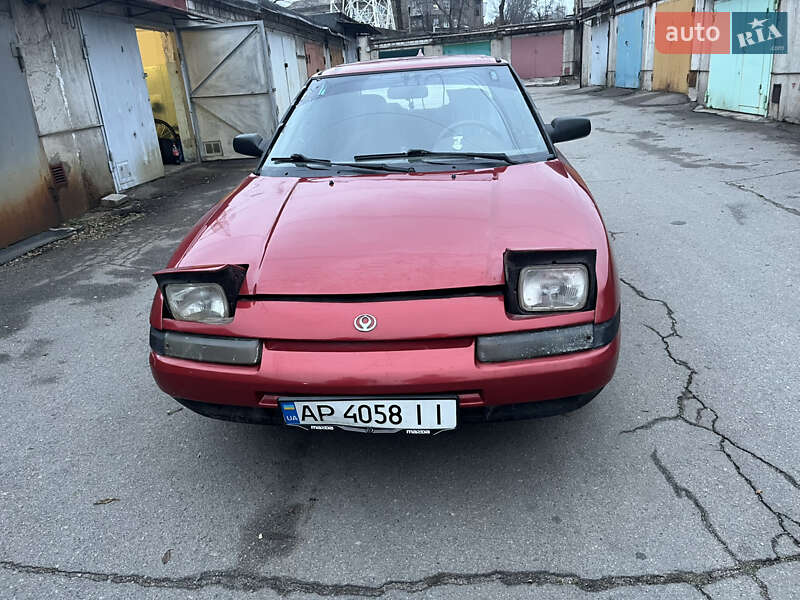 Хетчбек Mazda 323 1990 в Запоріжжі