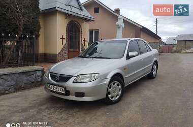 Седан Mazda 323 2003 в Заліщиках