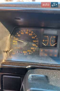 Универсал Mazda 323 1987 в Одессе