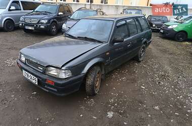 Хэтчбек Mazda 323 1992 в Ровно