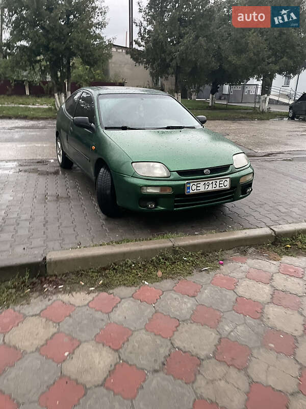 Хэтчбек Mazda 323 1996 в Черновцах