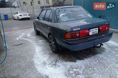 Седан Mazda 323 1992 в Одесі