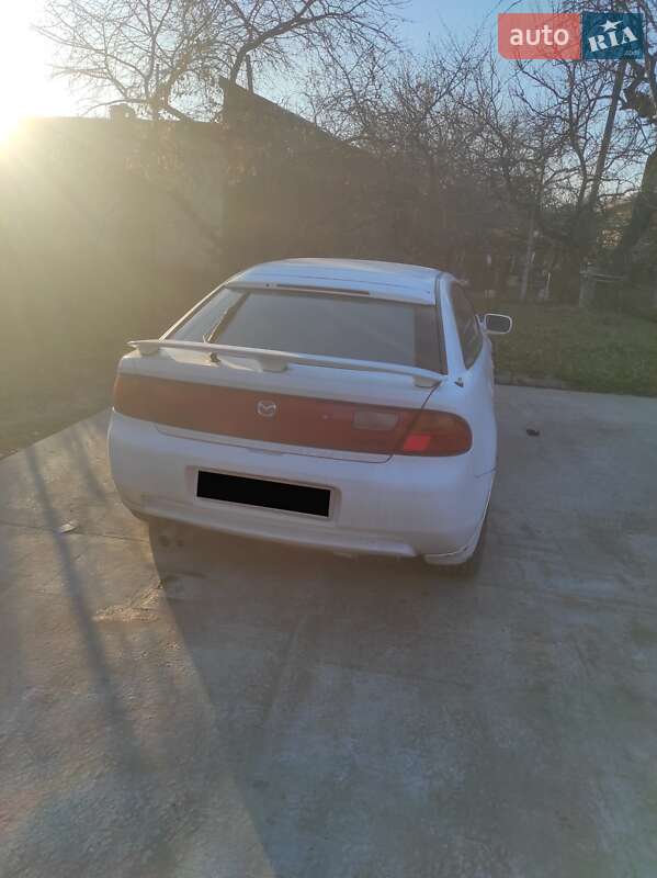 Хэтчбек Mazda 323 1995 в Кривом Роге