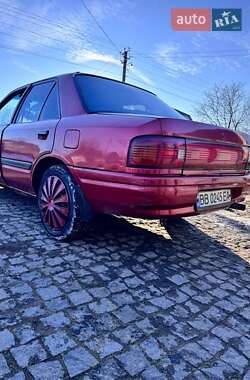 Седан Mazda 323 1990 в Жмеринці