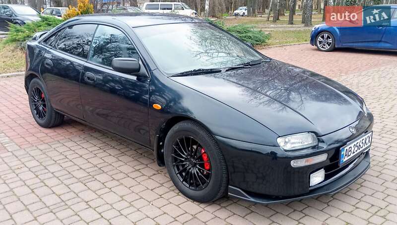 Хэтчбек Mazda 323 1995 в Виннице