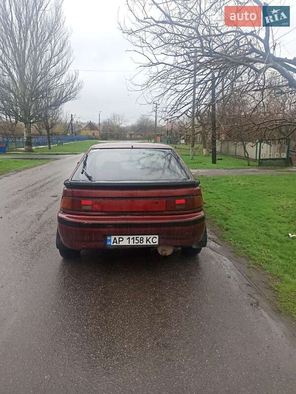 Хетчбек Mazda 323 1993 в Чумаках фото 3 Хетчбек Mazda 323 1993 в Чумаках