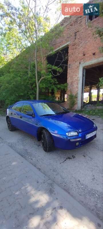 Седан Mazda 323 1997 в Коломиї