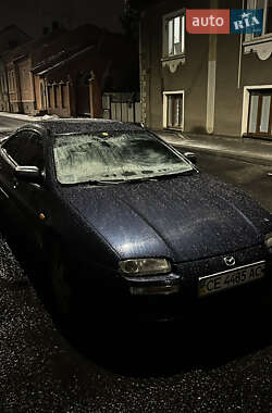 Хетчбек Mazda 323 1998 в Чернівцях