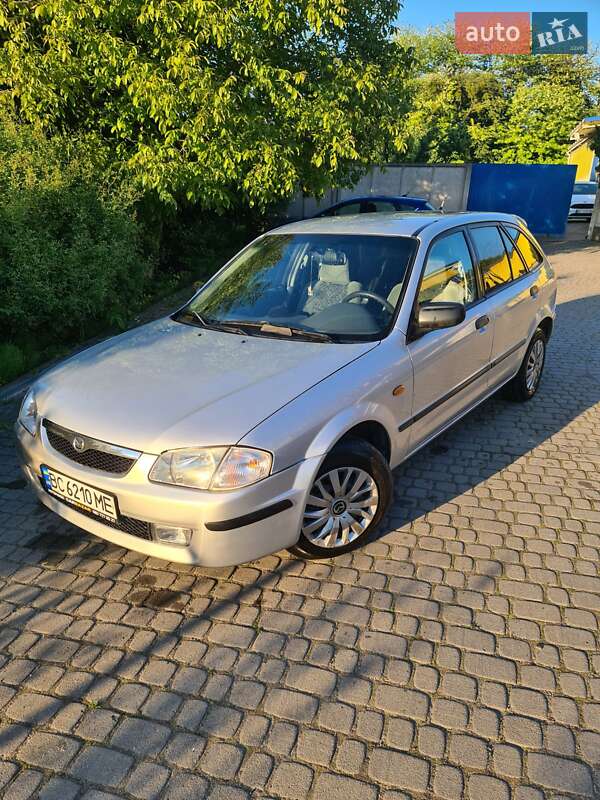 Mazda 323 1999