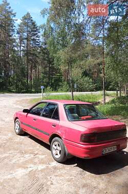 Седан Mazda 323 1994 в 