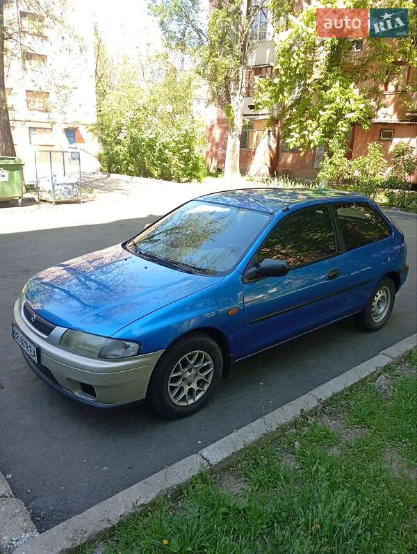 Mazda 323 1998