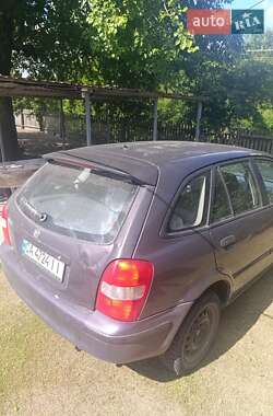 Хэтчбек Mazda 323 1998 в Чигирине