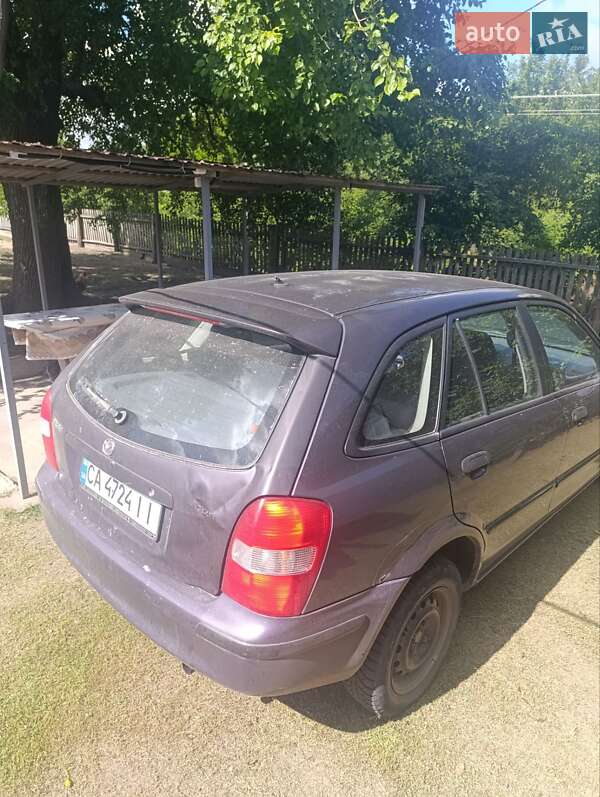 Mazda 323 1998