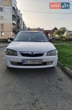 Седан Mazda 323 1999 в Белзе