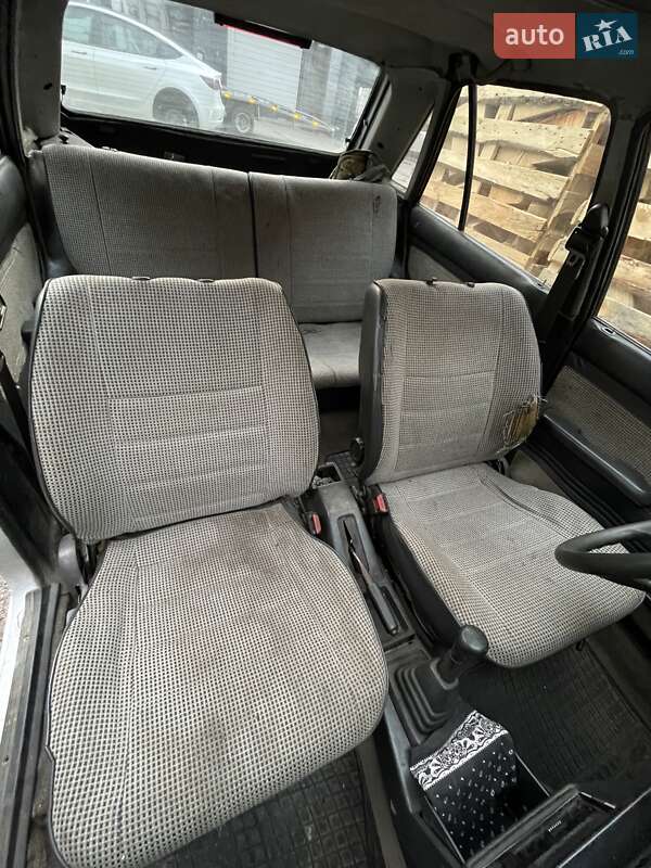 Хэтчбек Mazda 323 1987 в Вышгороде фото 7 Хэтчбек Mazda 323 1987 в Вышгороде