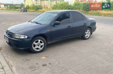 Седан Mazda 323 1997 в 