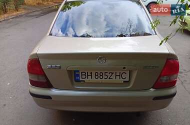 Седан Mazda 323 1999 в 