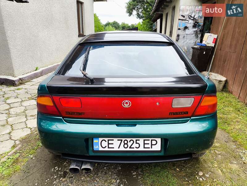 Хэтчбек Mazda 323 1996 в Глыбокой