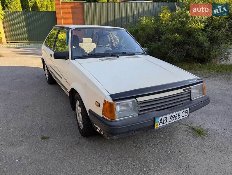 Mazda 323 1985