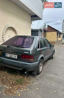 Хэтчбек Mazda 323 1988 в Буче