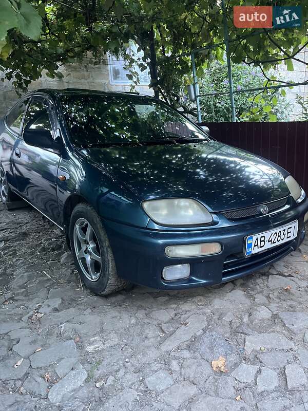 Mazda 323 1995