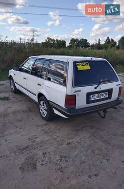 Универсал Mazda 323 1986 в 