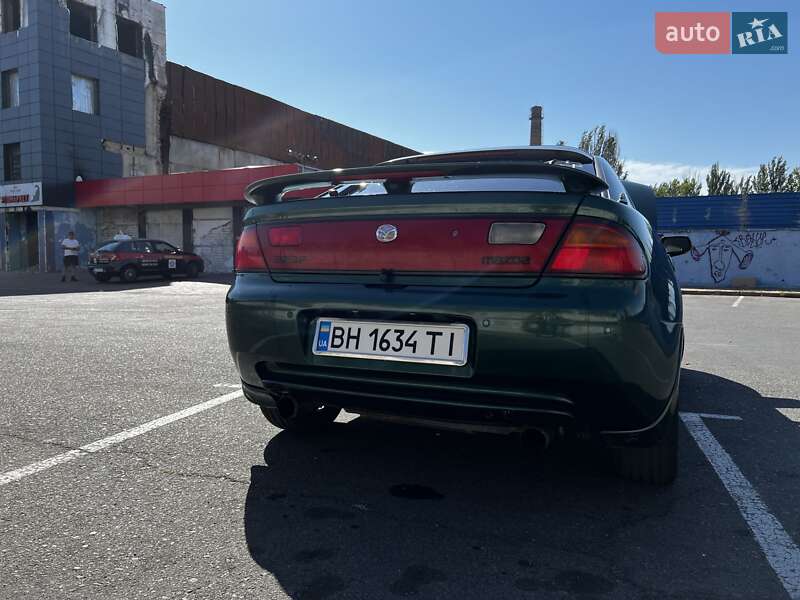 Хэтчбек Mazda 323 1998 в Одессе
