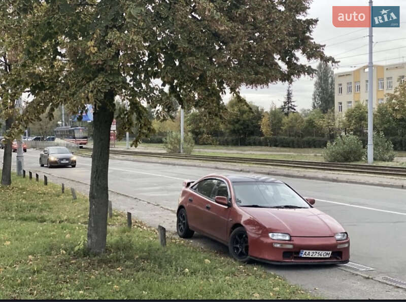 Mazda 323 1997