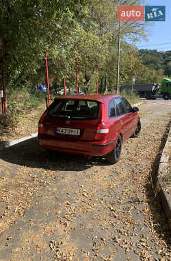 Хетчбек Mazda 323 1999 в 
