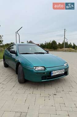 Хэтчбек Mazda 323 1996 в 