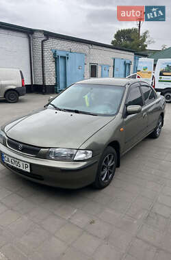 Седан Mazda 323 1998 в Черкассах