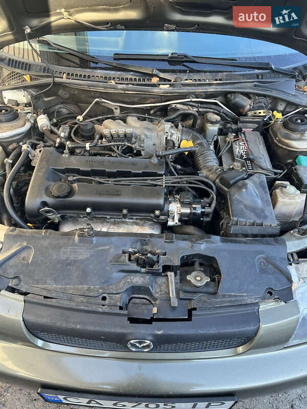 Седан Mazda 323 1998 в Черкасах фото 6 Седан Mazda 323 1998 в Черкасах
