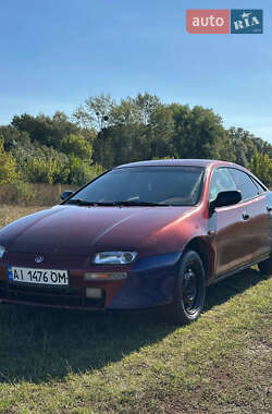 Седан Mazda 323 1995 в 