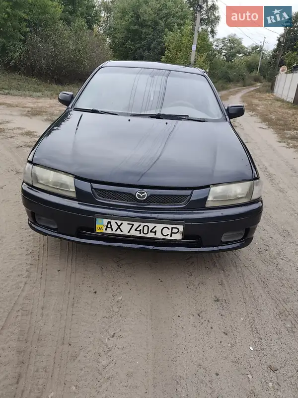 Mazda 323 1998