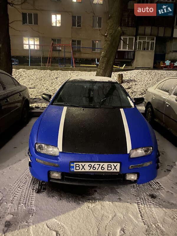 Хетчбек Mazda 323 1997 в Хмельницькому фото Хетчбек Mazda 323 1997 в Хмельницькому