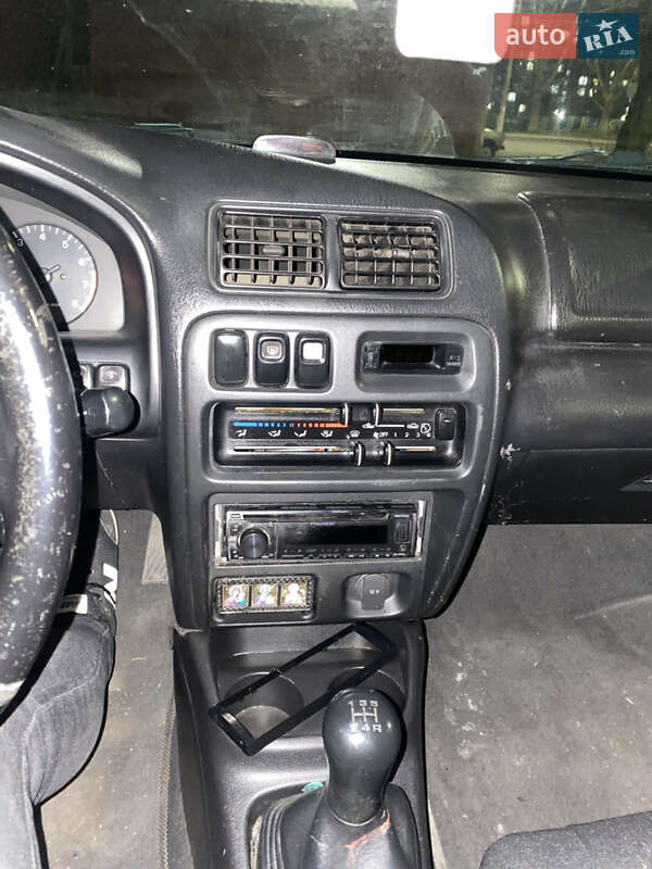 Хетчбек Mazda 323 1997 в Хмельницькому фото 10 Хетчбек Mazda 323 1997 в Хмельницькому