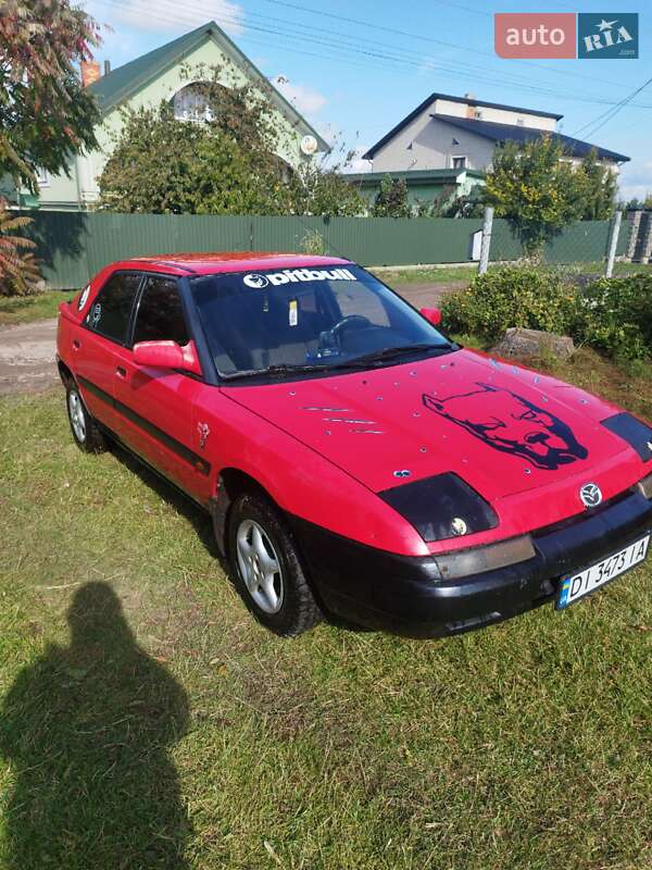 Хэтчбек Mazda 323 1994 в Нововолынске фото 4 Хэтчбек Mazda 323 1994 в Нововолынске
