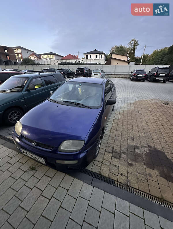 Хэтчбек Mazda 323 1995 в Ужгороде