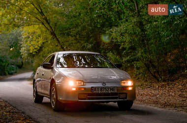 Хэтчбек Mazda 323 1997 в Киеве