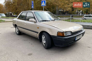 Седан Mazda 323 1996 в 