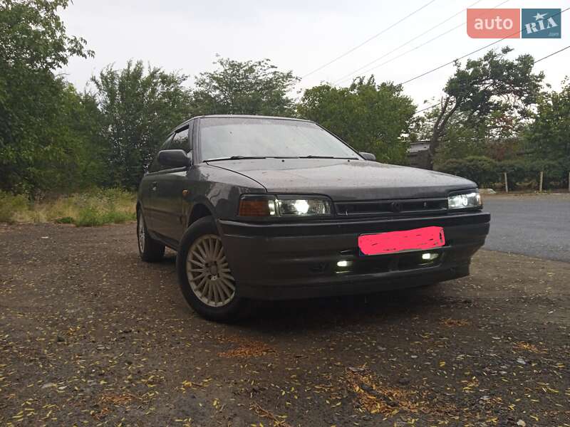 Хетчбек Mazda 323 1994 в Одесі
