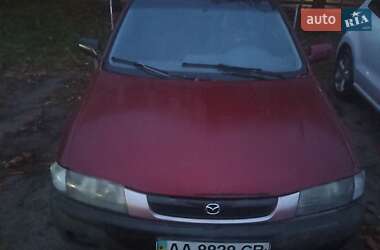 Хетчбек Mazda 323 2001 в 