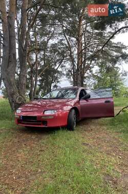 Хэтчбек Mazda 323 1996 в 