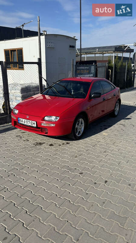 Хетчбек Mazda 323 1995 в Львові фото 2 Хетчбек Mazda 323 1995 в Львові