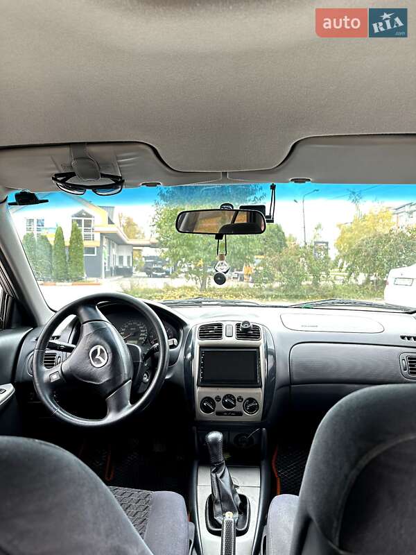 Хетчбек Mazda 323 2001 в Самборі фото 10 Хетчбек Mazda 323 2001 в Самборі